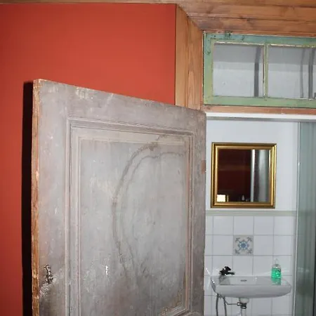 Πανσιόν Kvarnbo 4*